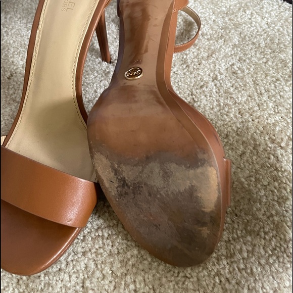 Strappy High Heel Michael Kors Tan - Picture 8 of 10